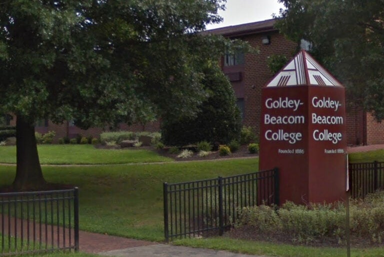goldey-beacom-college-delaware a sign for Goldey–Beacom College