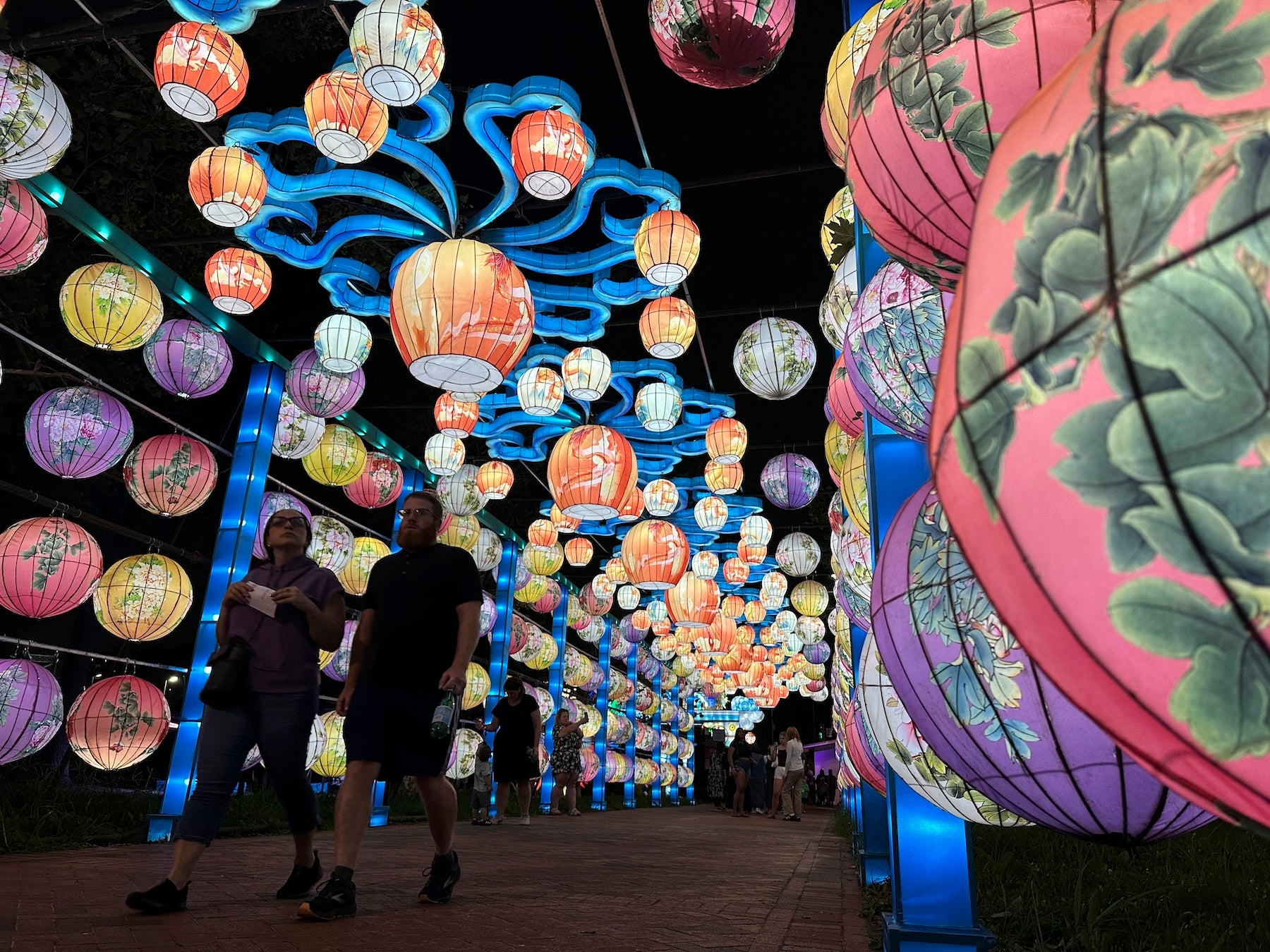 Chinese Lantern Festival in Philly symbolizes summer - WHYY