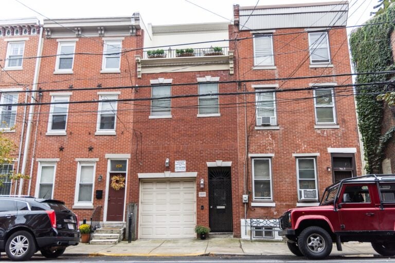 philadelphia-million-dollar-houses-kp-01-091825 1530 Bainbridge St.