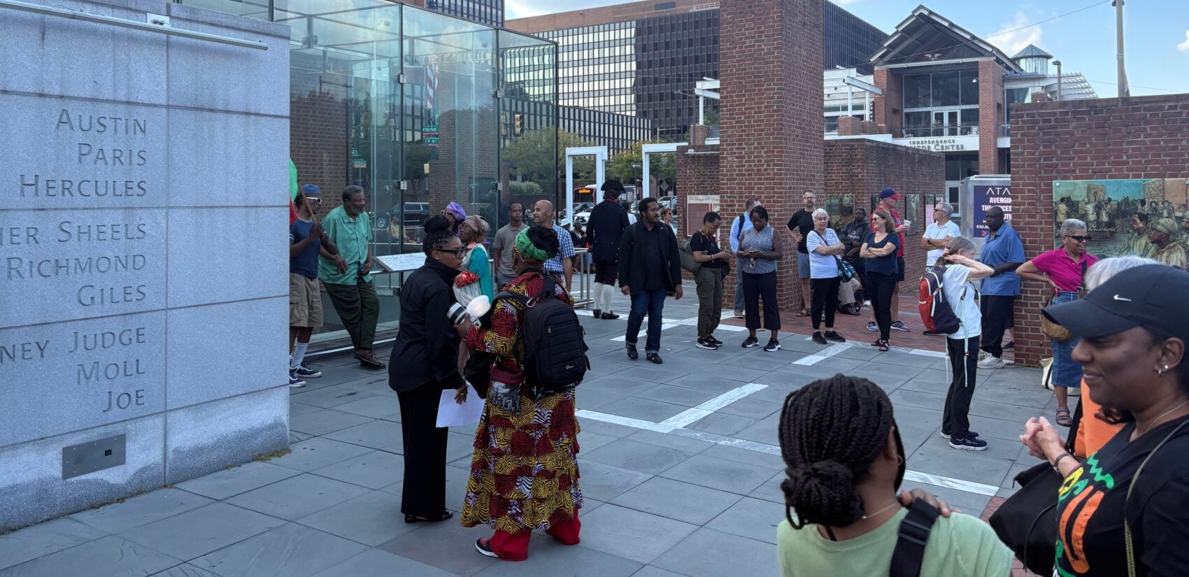 philadelphia-slavery-exhibit-protest-2025-09-13 Community members gathered at Independence National Historical Park