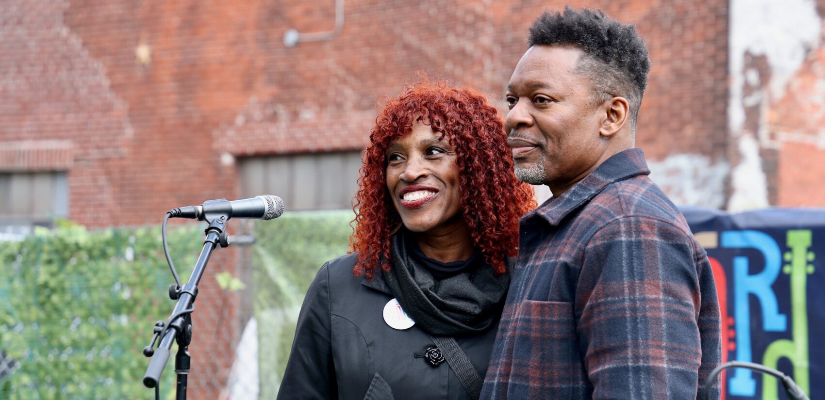 2025 10 10-e lee-val gay ravi coltrane-philadelphia john coltrane house-new Val Gay and Ravi Coltrane smile