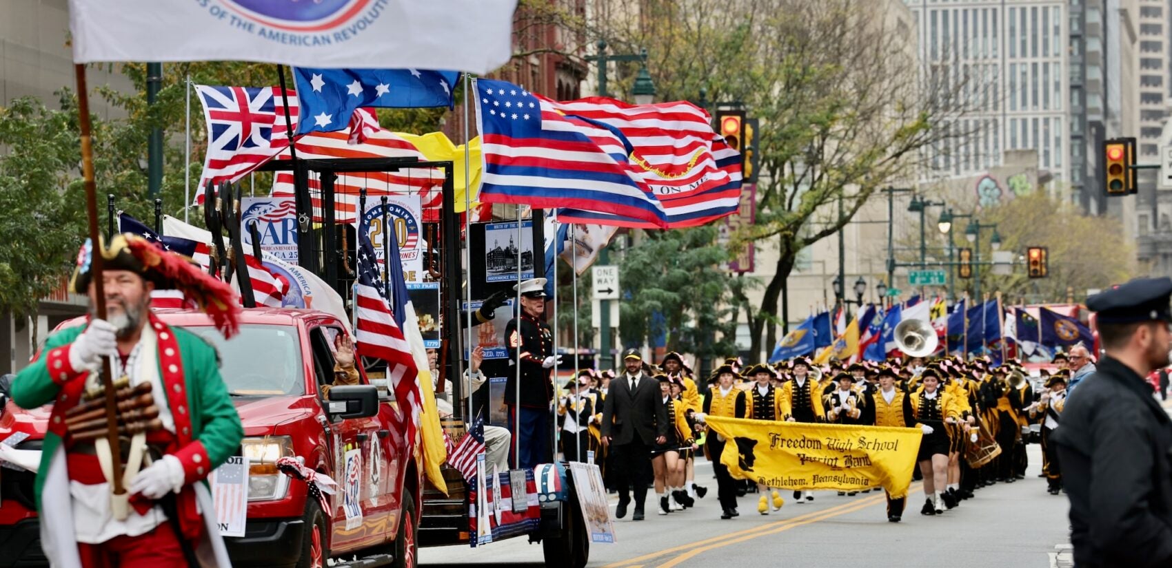 2025 10 13-e lee-philadelphia-navy marines 250th parade sons of the american revolution the parade on Market Street