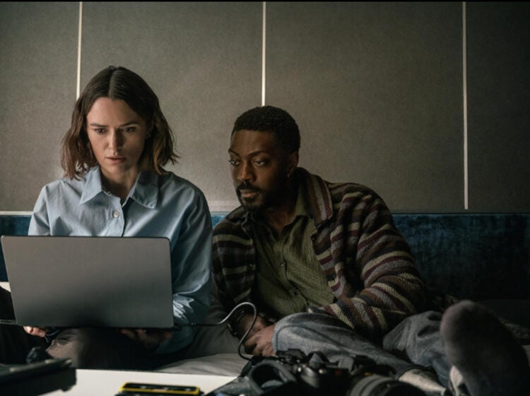 Keira Knightley and David Ajala in The Woman in Cabin 10