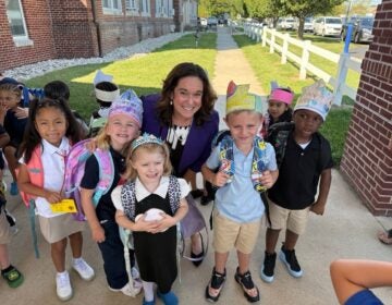 La secretaria de educación de Delaware, Cindy Marten