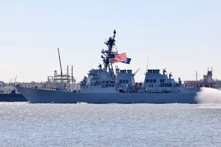 navy-parade-e-lee-2025-10-09-3 A Navy ship in the Delaware River