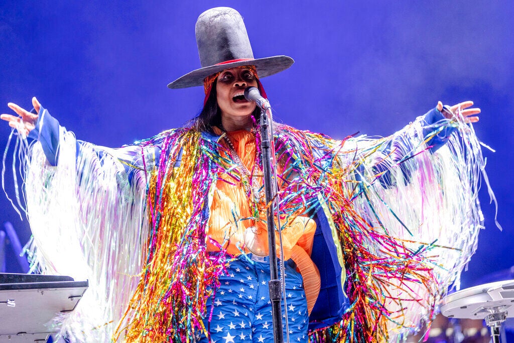 Erykah Badu performs on day three of the Austin City Limits Music Festival