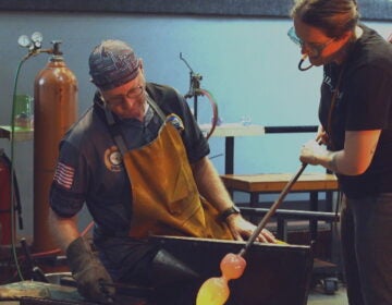 YOK_GLASS ART VETS_frame_4153 Glassmakers