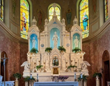 st-hedwig-church-chester-file Inside St. Hedwig Church in Chester