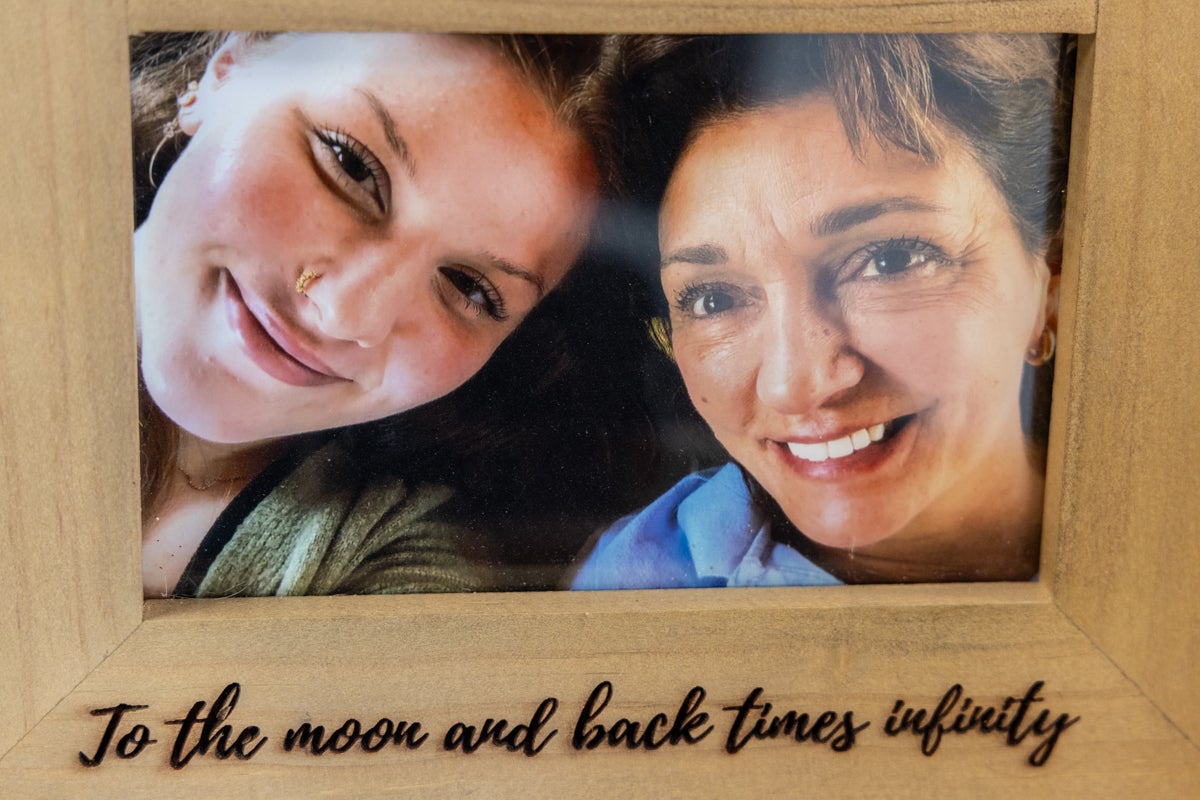 Kathy Filippo and her daughter Jasmine