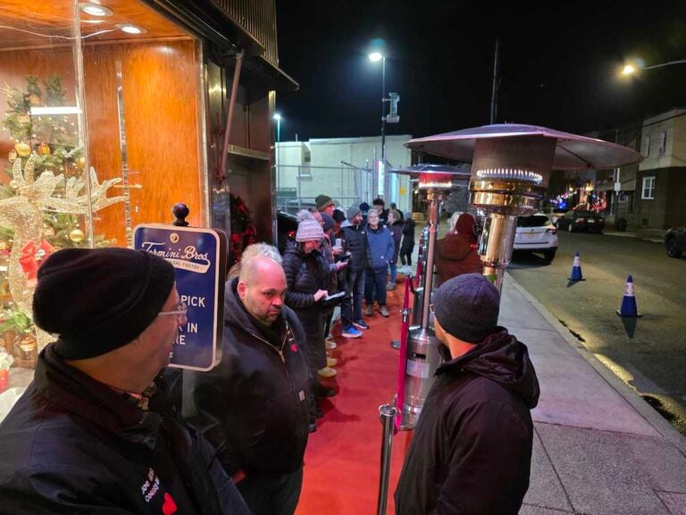 customers outside of terminis