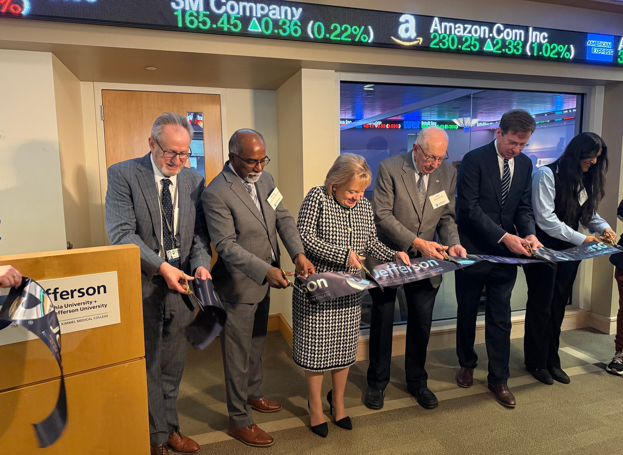 Thomas Jefferson University unveils $1.8 million market research lab