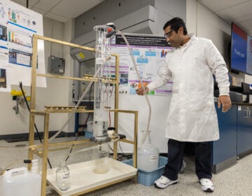 Two scientists in the lab at Temple University