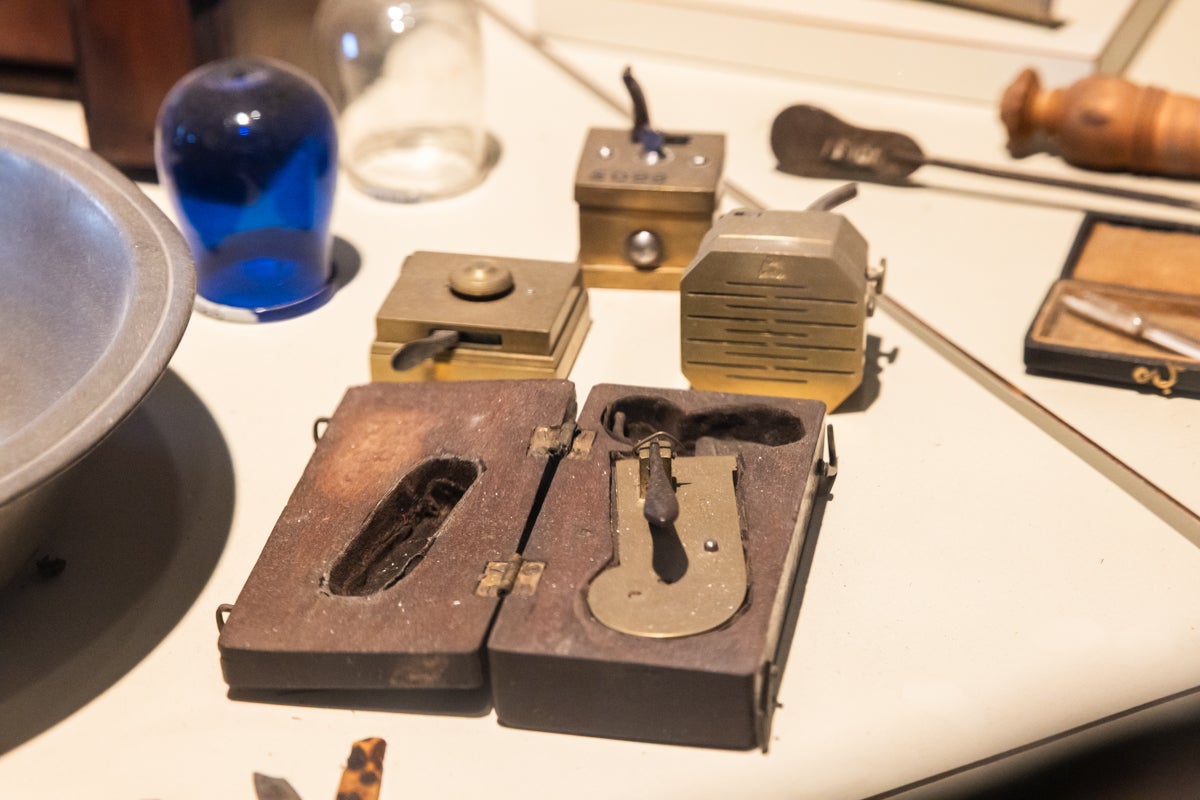 Tools for bloodletting on a table
