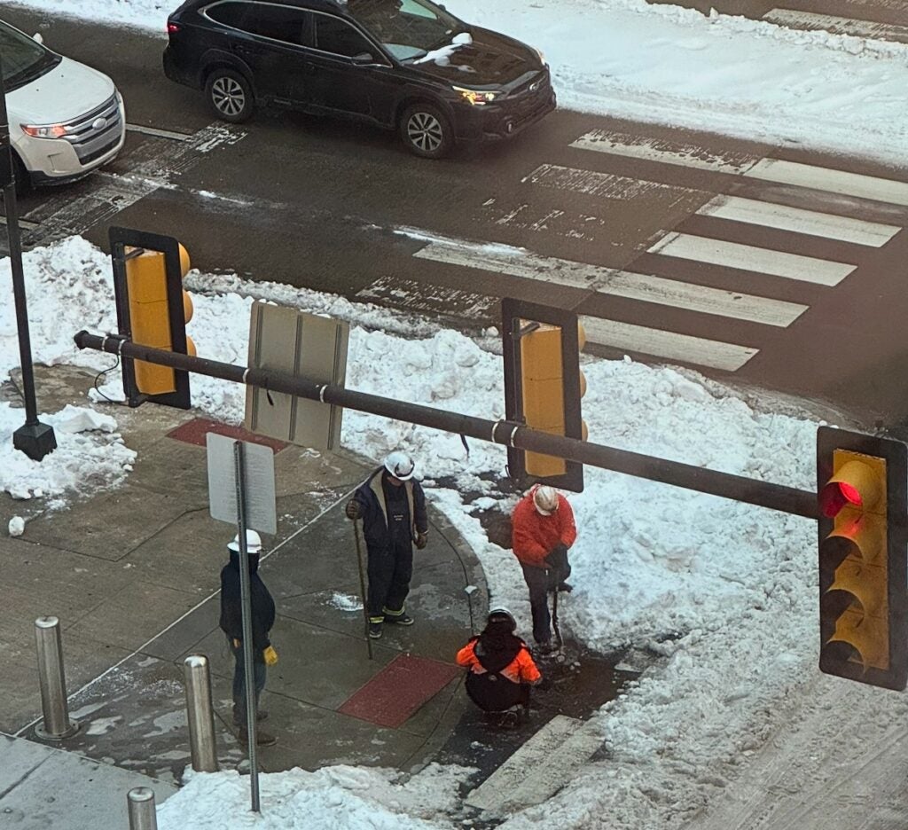 PECO workers investigate Broad Street and Callowhill Street on January 26, 2026. (Photo courtesy of Gianna Masini)