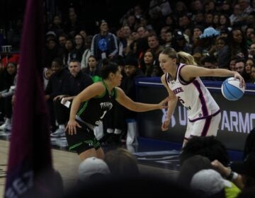 unrivaled-basketball-philadelphia-2026-01-30-cs-9 Paige Bueckers dribbling into Kelsey Plum