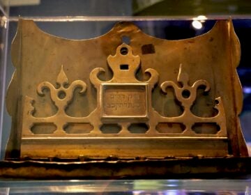 A Hanukkah lamp from St. Eustatius bears an inscription in Hebrew