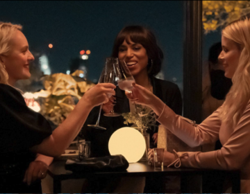 Elisabeth Moss, Kate Mara, and Kerry Washington in Imperfect Women.