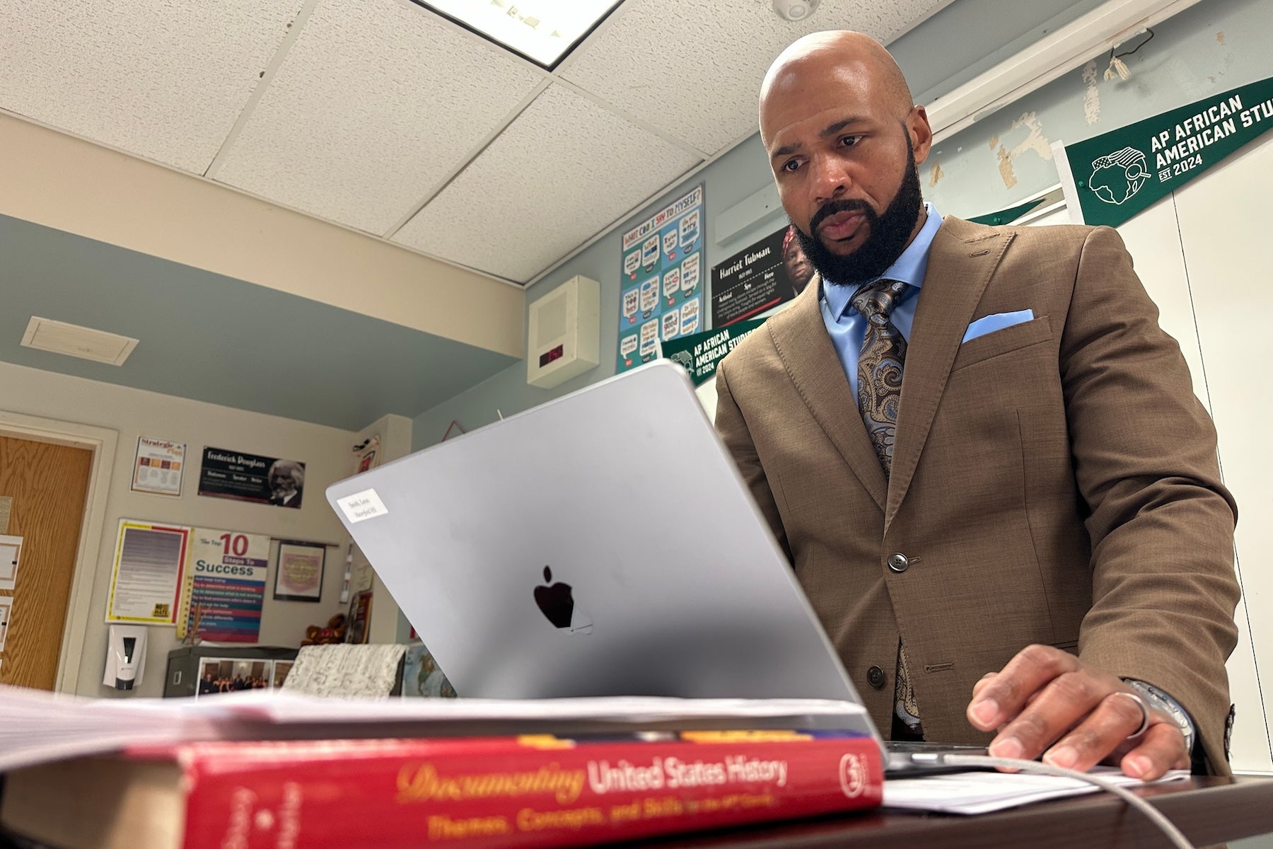 Haverford High School history instructor named nation’s Teacher of the Year