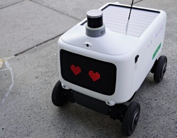 philadelphia-uber-eats-robot-040926 One of the many eye expressions on the Uber Eats delivery robots
