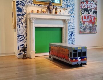 a mantlepiece with a small SEPTA train