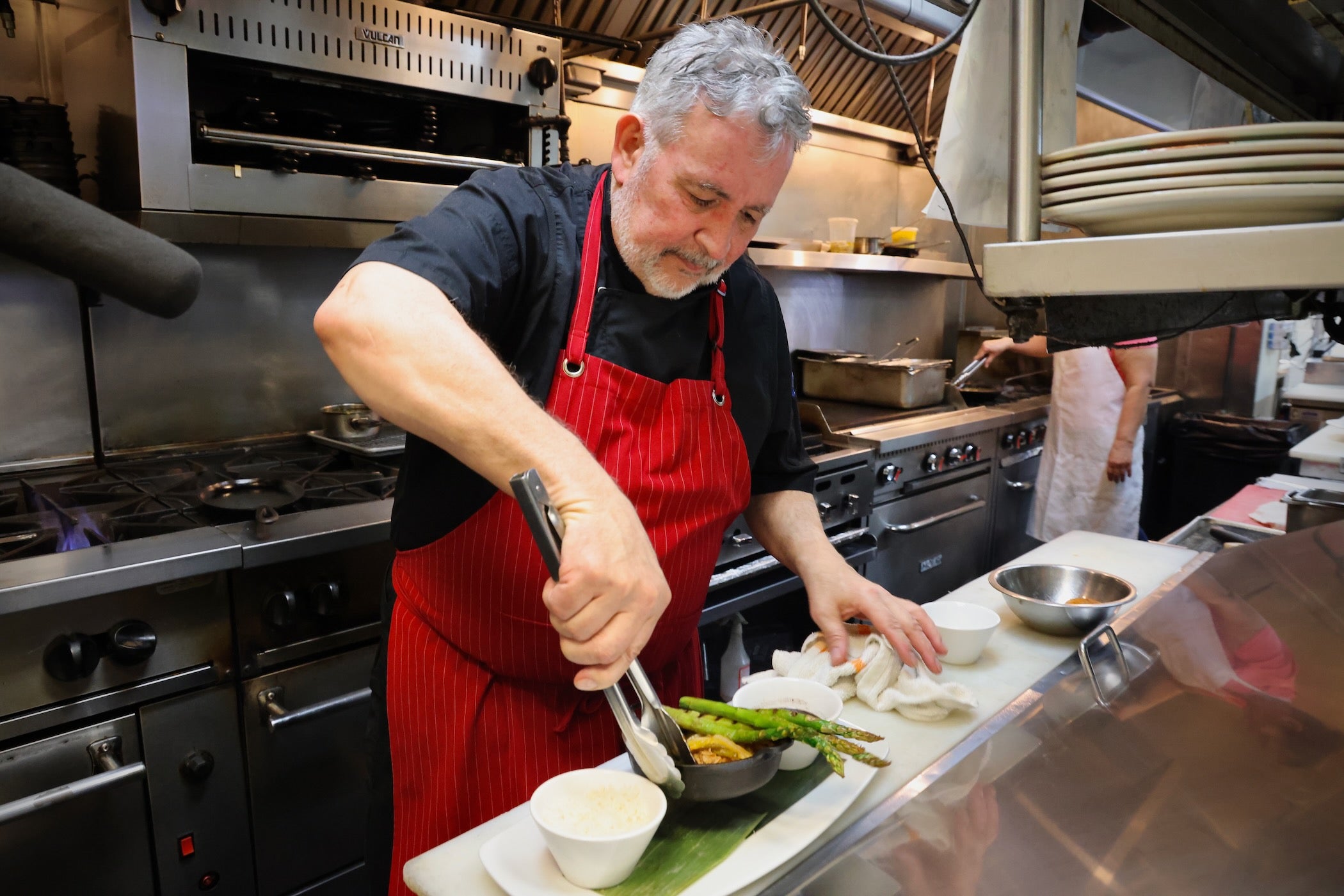 As more people take drugs to reduce their appetite and lose weight, including GLP-1s, some restaurants are beginning to offer smaller portions.