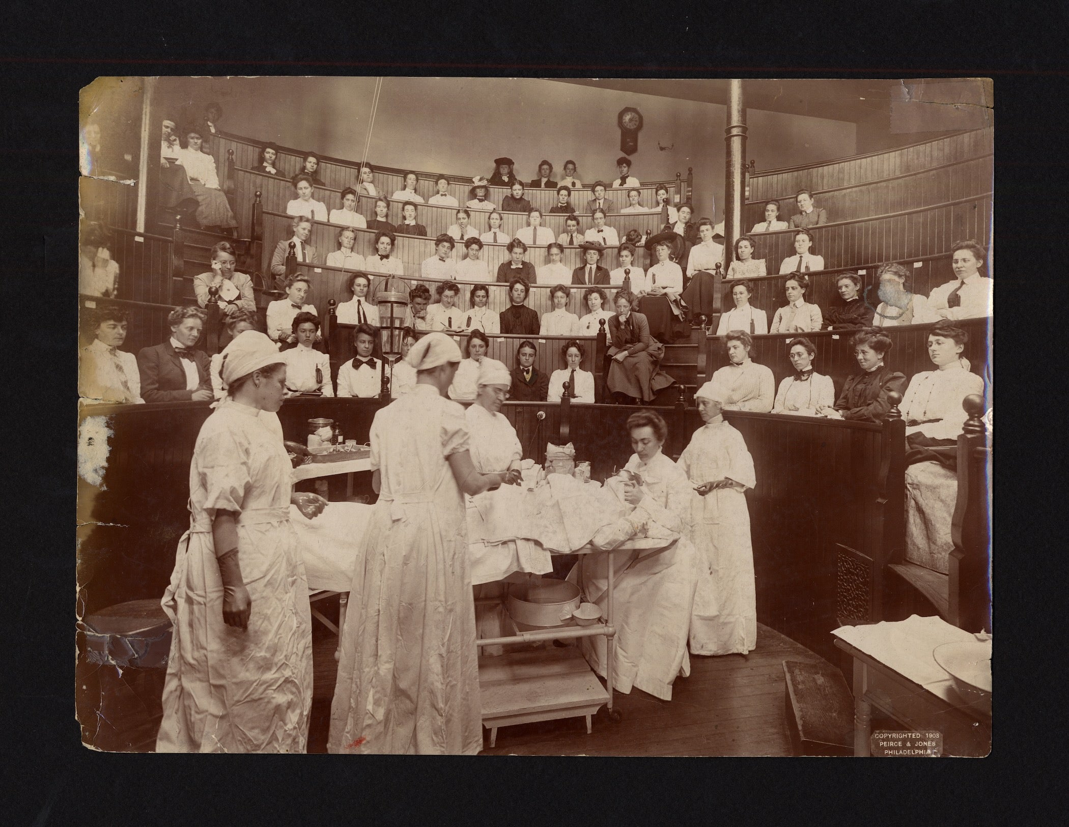 Students at the Woman's Medical College of Pennsylvania fill an operating amphitheater in 1903