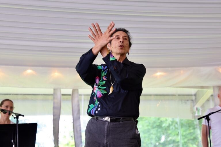 Tchin rehearses at Bartram's Garden