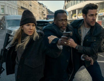 Flicks Wendell Pierce, John Krasinski, and Sienna Miller.