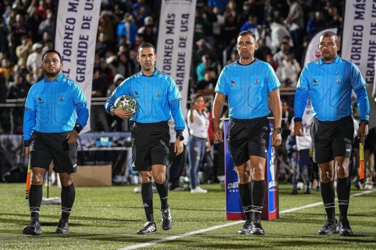 Soccer celebrities, referees from national leagues