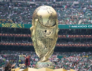 APTOPIX South Africa Mexico WCup Soccer Fher Olvera, lead singer of Mexican pop rock band Mana performs before the start of the World Cup Group A soccer match between Mexico and South Africa in Mexico City, Thursday, June 11, 2026. (AP Photo/Natacha Pisarenko)