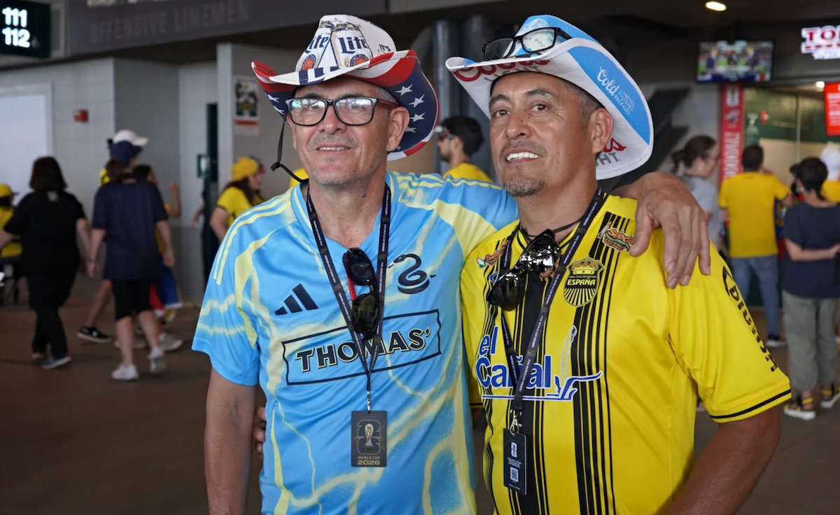 Brothers Omar (left) and Fredy Ramos pose for a photo at the first World Cup 2026 match in Philadelphia