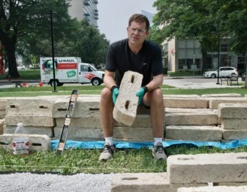 Jeff Richards with his flaxcrete blocks