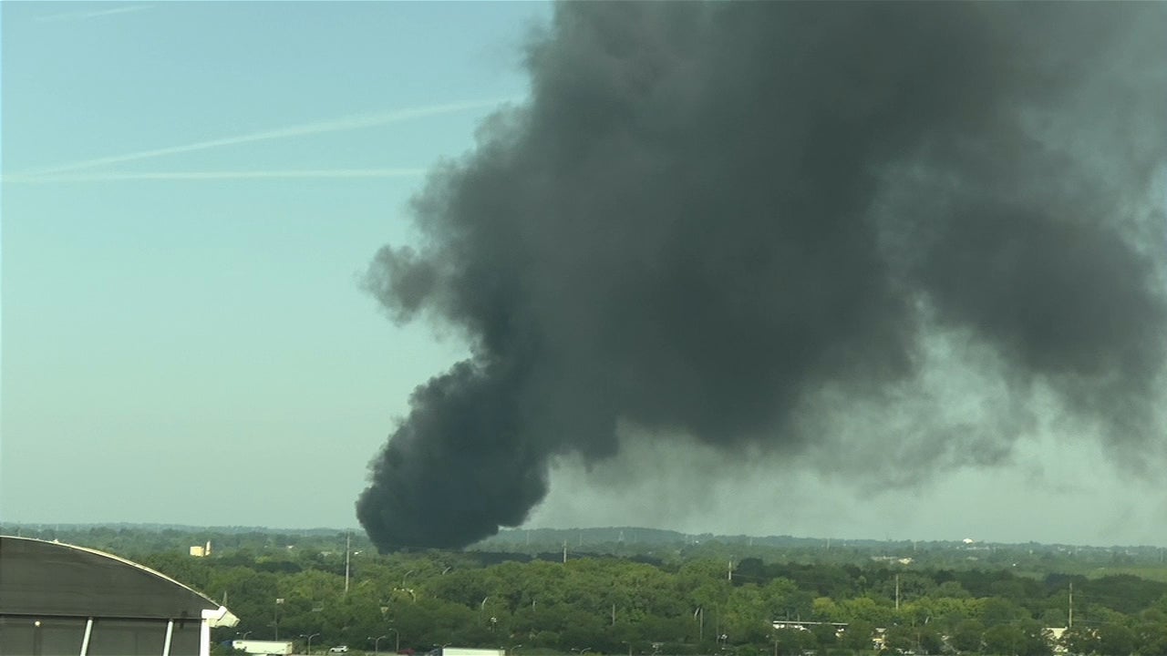 Fire burns at EMR junkyard in Delaware County