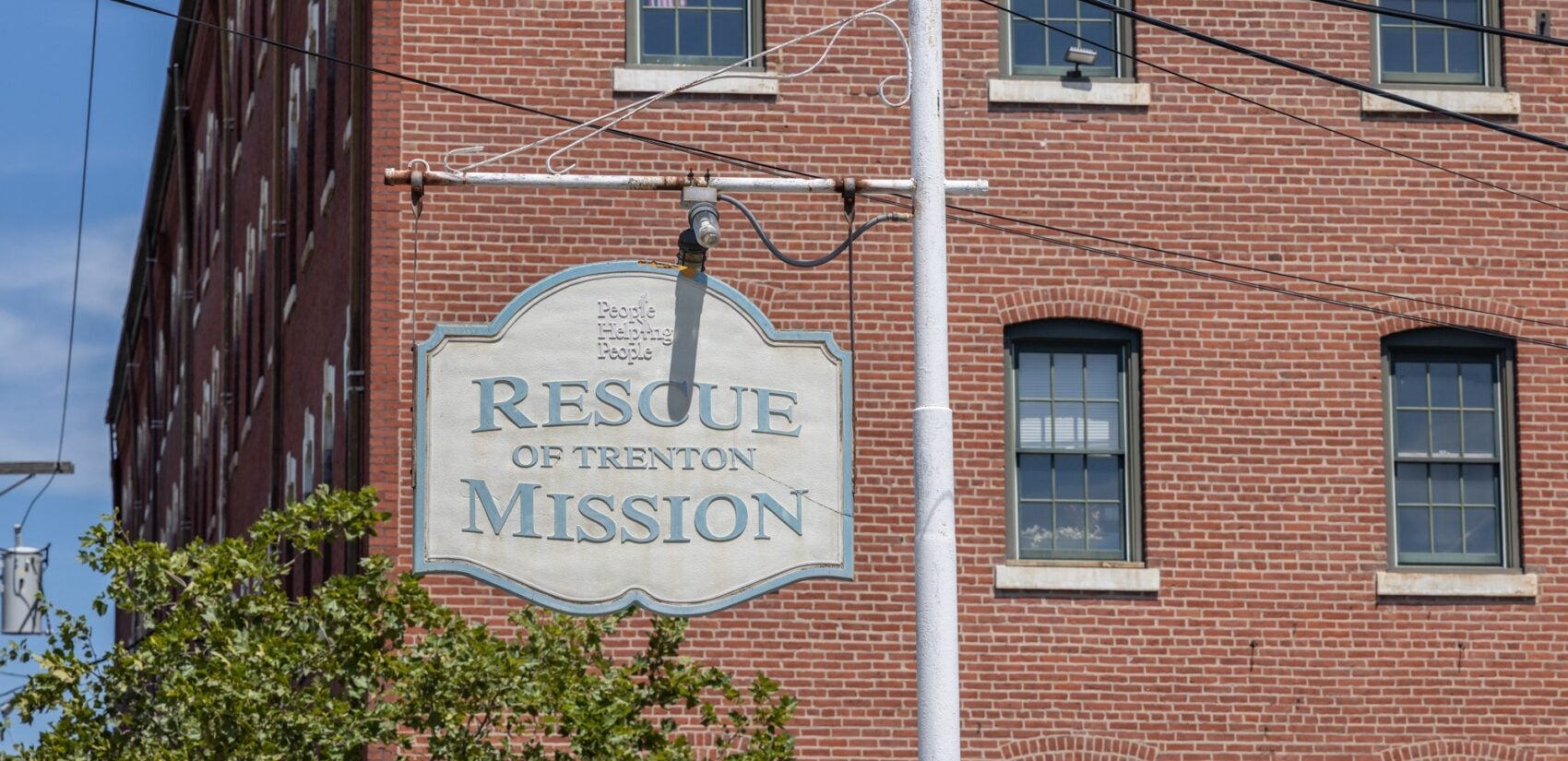 a sign for the Rescue Mission of Trenton