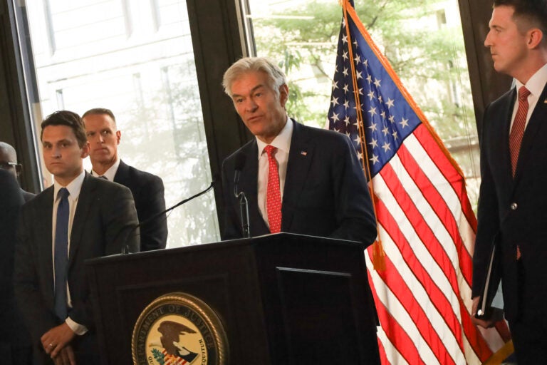Dr. Mehmet Oz speaks at a podium