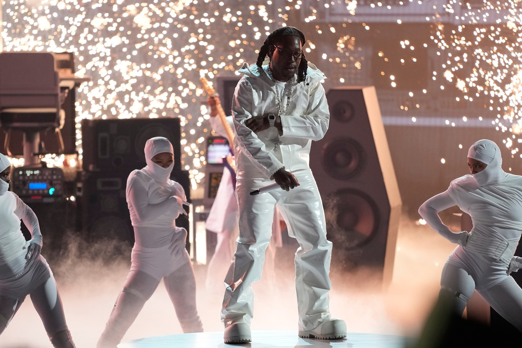 Don Toliver performs during the BET Awards