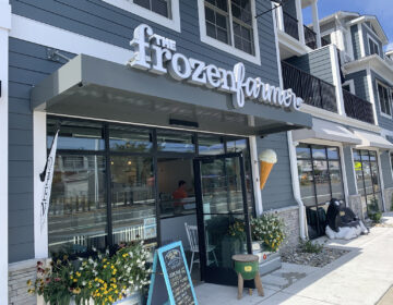 frozen-farmer-dewey-beach-delaware The storefront of The Frozen Farmer ice cream shop in Dewey Beach, Delaware
