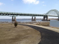 Delaware River City Corporation announces ribbon cutting for Lardner's Point Park