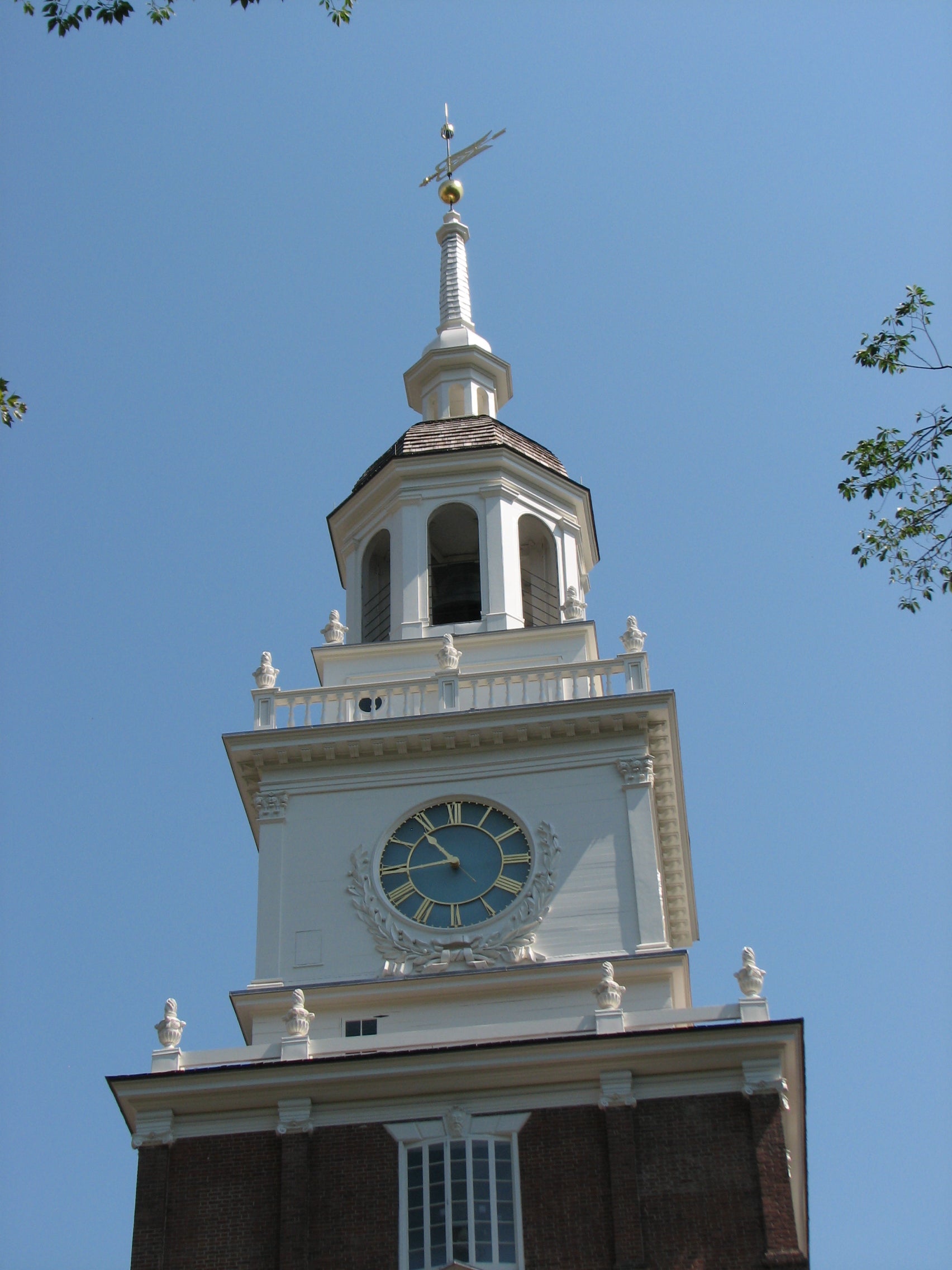 The building's tower was added in 1750.