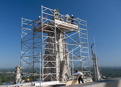 WNC photo/Scaffolding atop the central tower surrounds the pinnacle and provides a workspace.