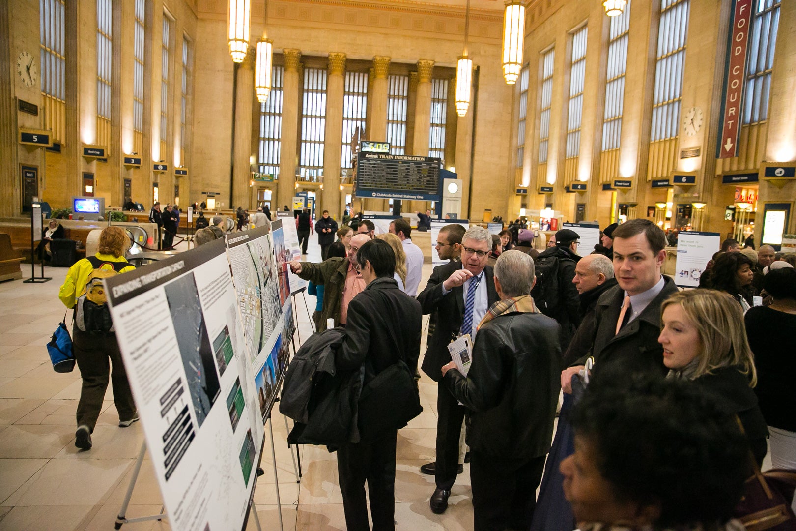 District Plan open house. Courtesy Amtrak/Chuck Gomez