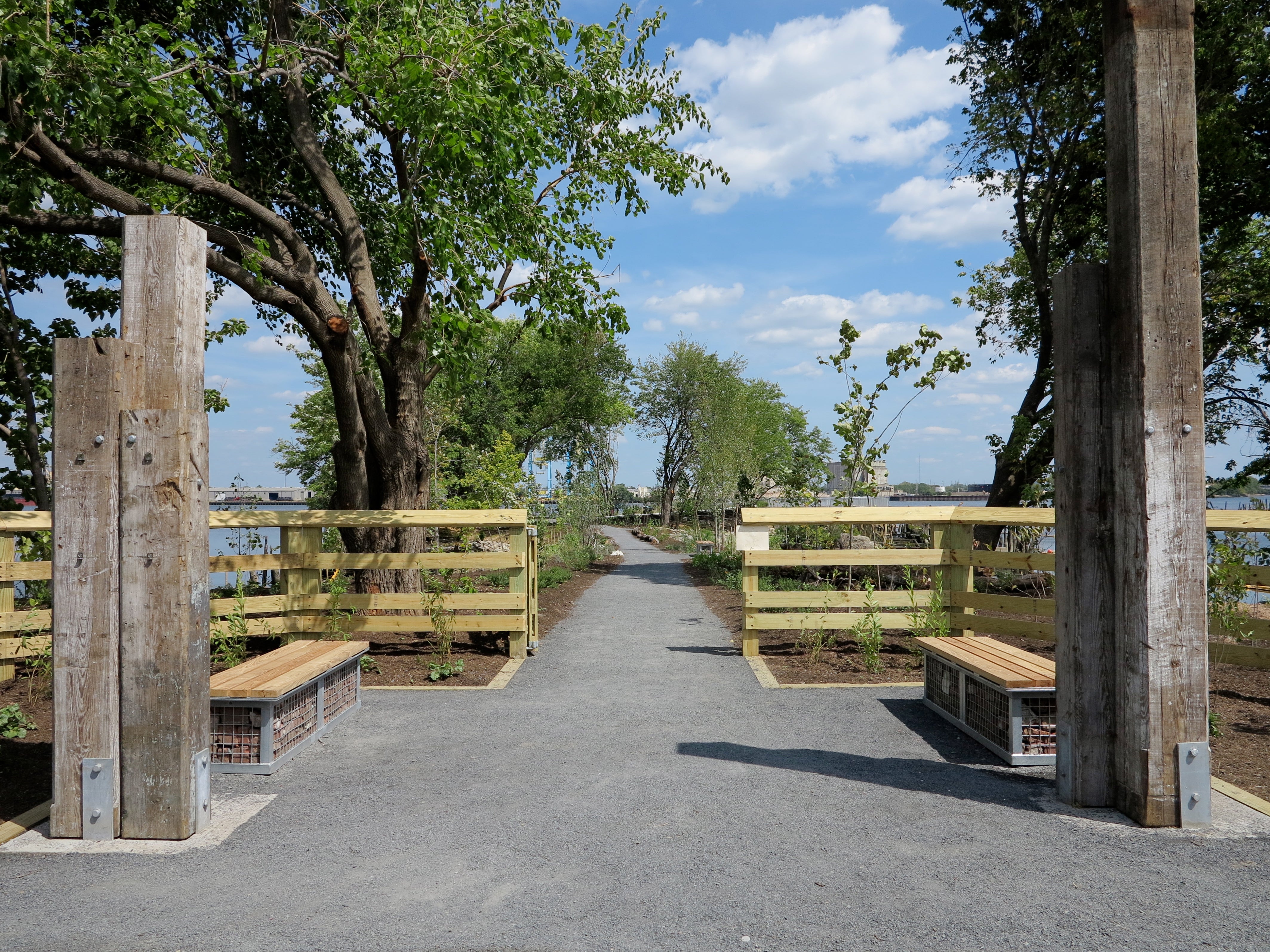 Entrance to Washington Avenue Pier from the Delaware River Trail