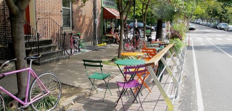 Green Line Parklet