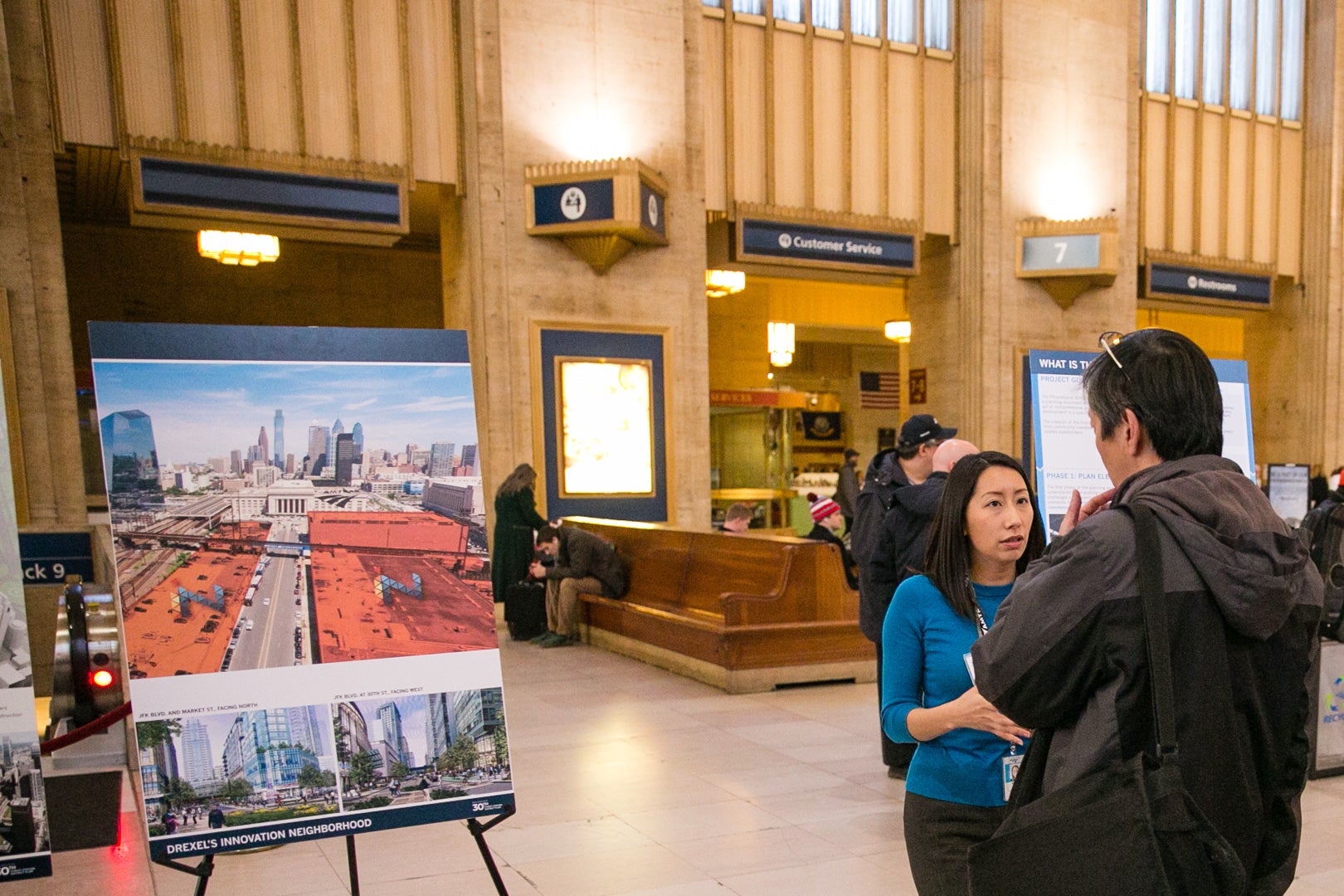 District Plan open house. Courtesy Amtrak/Chuck Gomez