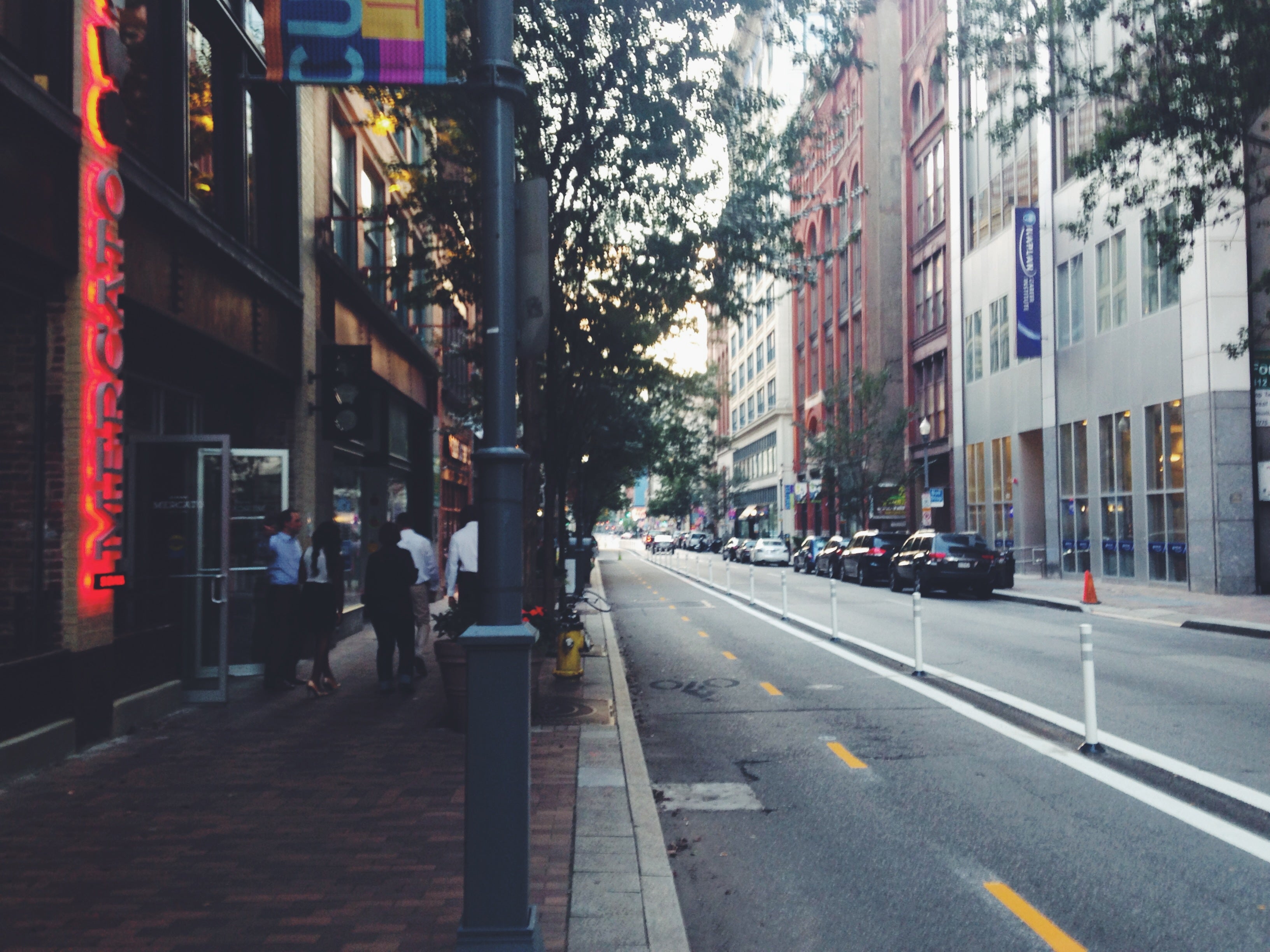 Pittsburgh's Penn Ave protected bike lane