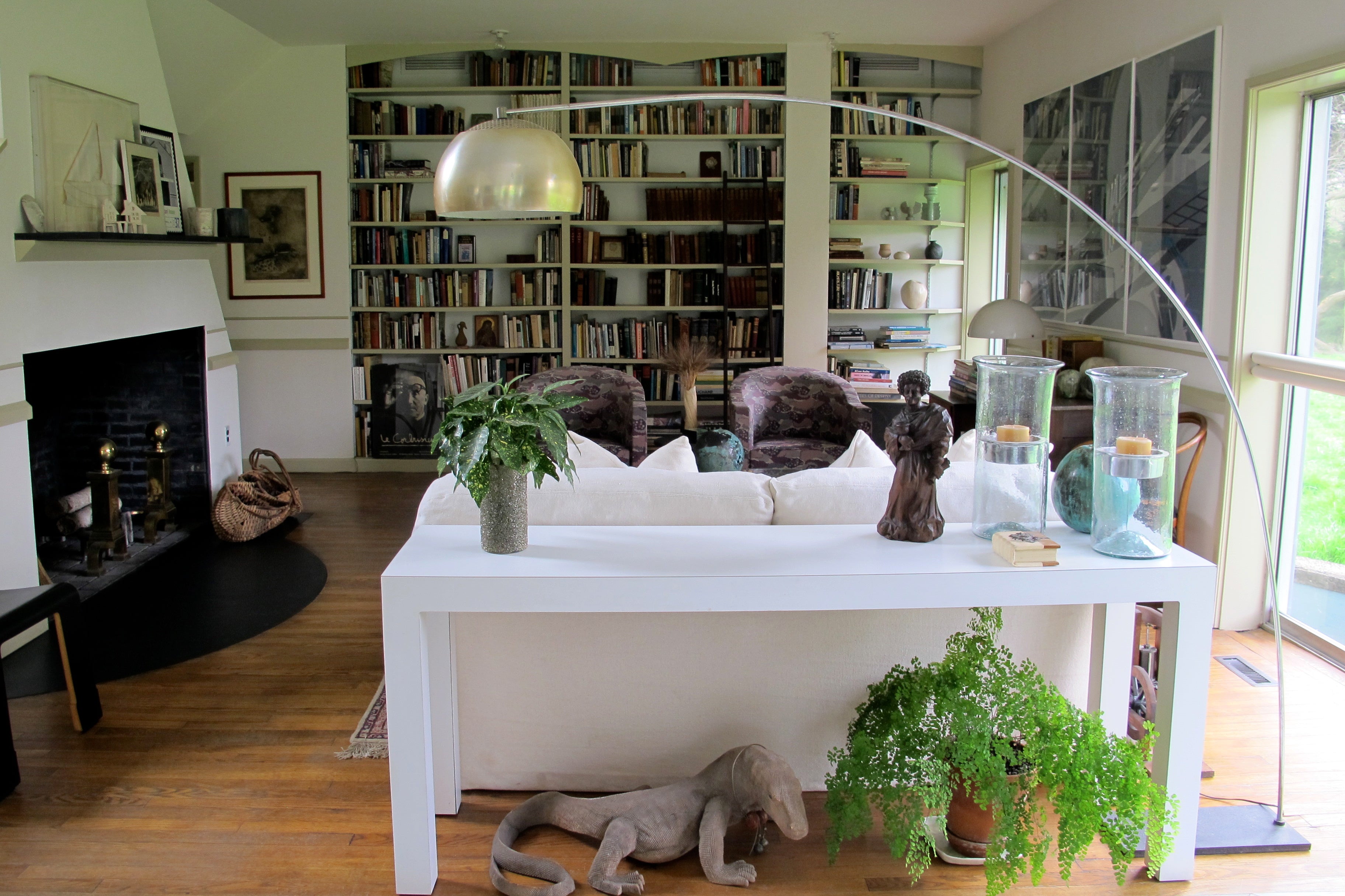 Vanna Venturi House living room