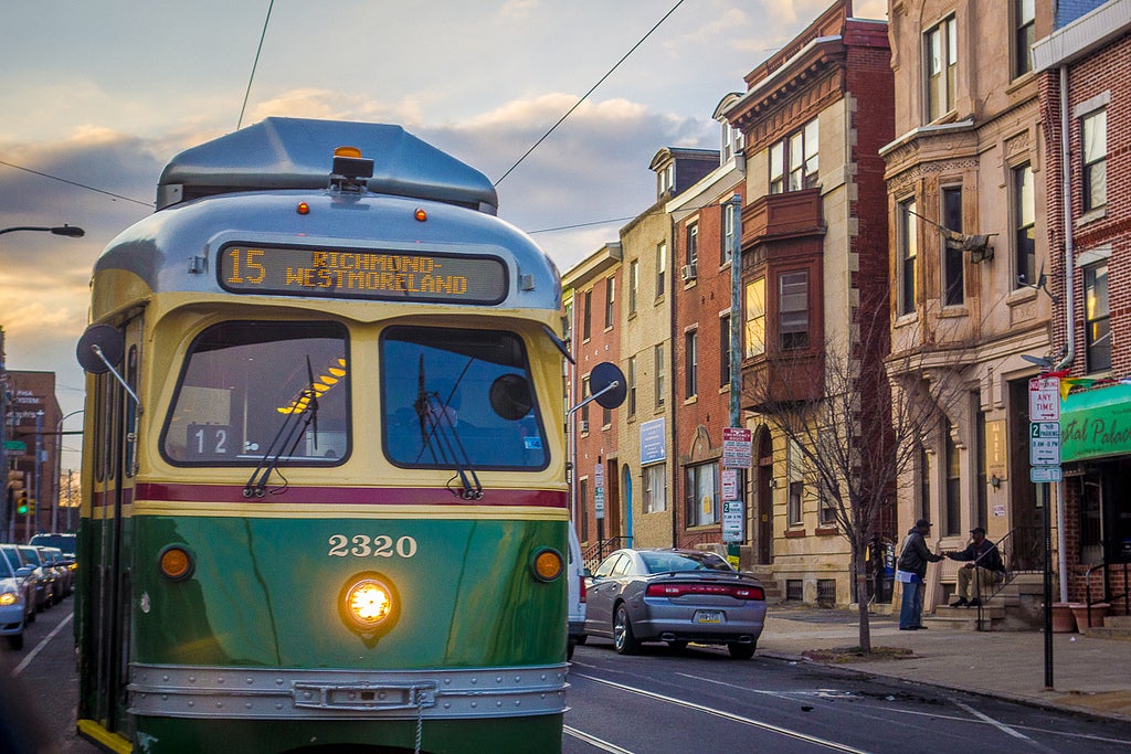  15 Trolley, 15th and Girard | Theresa Stigale