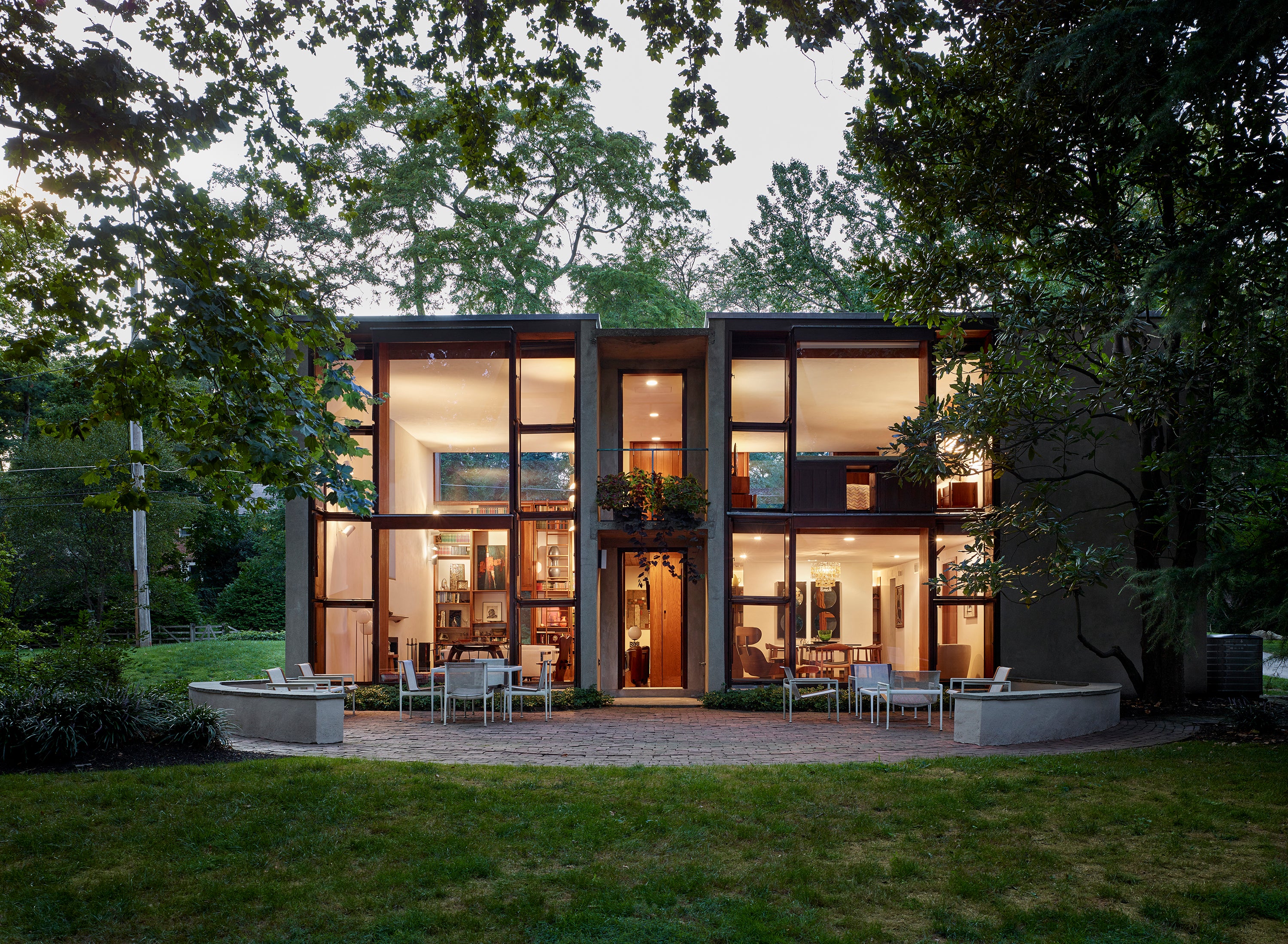 Esherick House exterior, after renovation | © Jeffrey Totaro