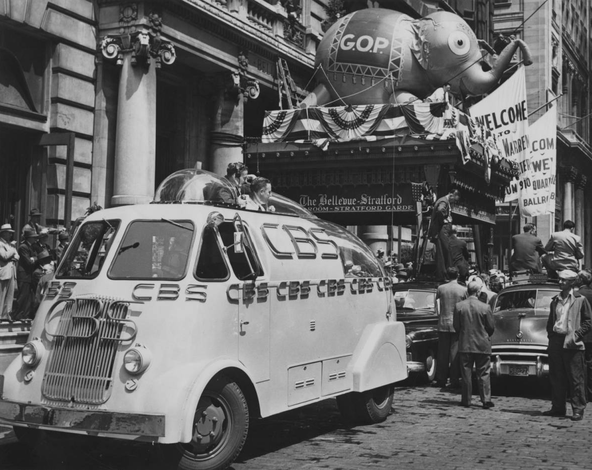 Press vehicles gather at the Bellevue-Stratford, June 25, 1948 | Evening Bulletin | Special Collections Research Center, Temple University Libraries, Philadelphia, PA