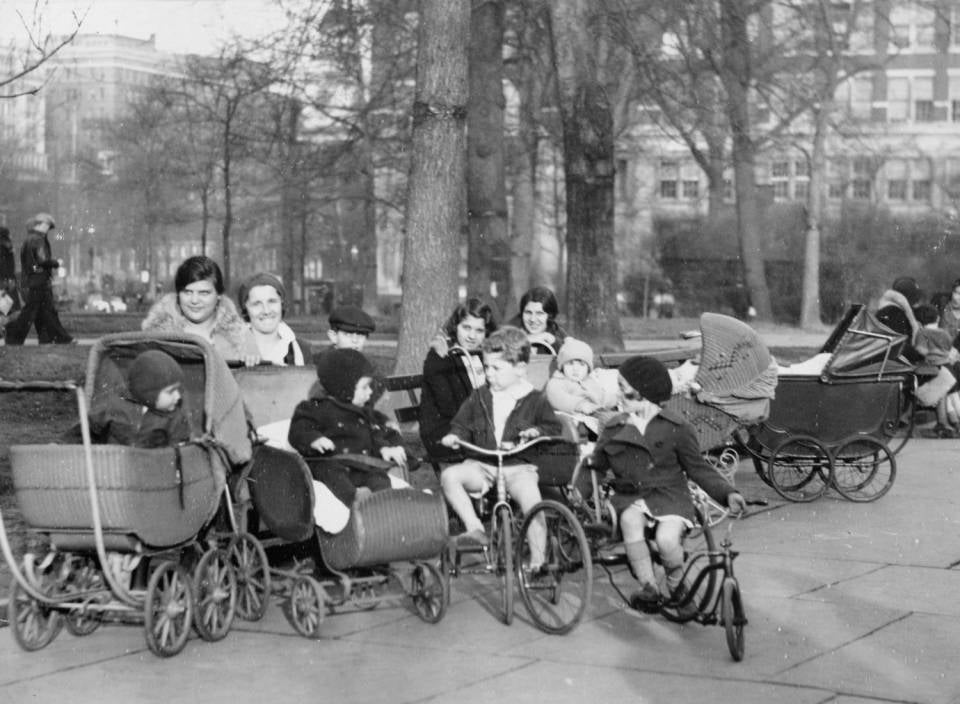 Washington Square, 1932 | Special Collections Research Center, Temple University Libraries, Philadelphia, PA